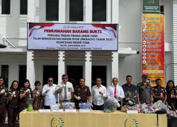 RUTAN BALIGE IKUTI PEMUSNAHAN BARANG BUKTI BENTUK KOMITMEN DUKUNG SINERGITAS ANTAR INSTANSI