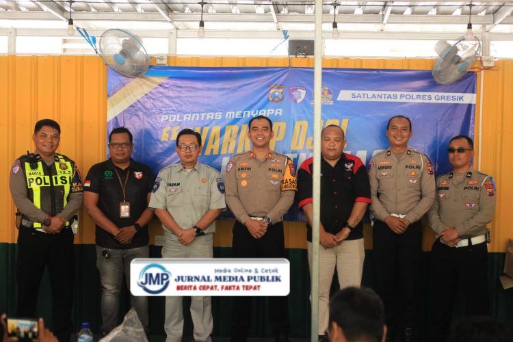 Sinergi di Balik Secangkir Kopi: Satlantas Polres Gresik Rangkul Driver Ojol dalam Ops Keselamatan Semeru 2026