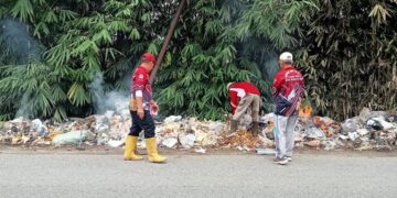 Gotong Royong Massal Warnai Pasar Surulangun, Lurah Irsan Susanto Ajak Warga Bersinergi