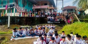 Warga Kecamatan Rawas Ulu Gelar doa bersama untuk arsyah yang tengelam dan belum di temukan