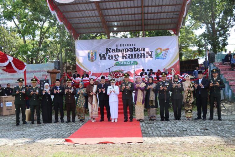 Kapolres Way Kanan Hadiri Upacara Peringatan HUT Ke – 27 Kabupaten Way Kanan