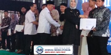 Pelepasan Siswa Kelas Xll SMK N 1 Bendo Magetan Angkatan ke 23 Berlangsung Dengan Penuh Haru