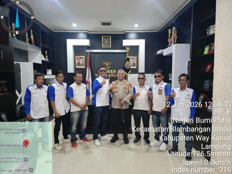 Kapolres Waykanan Perkuat Silaturahmi dengan Awak Media online Indonesia