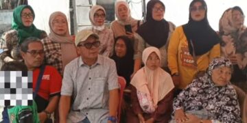 H. Epi Syamsul Komar Salah Tokoh Kota Lubuk Linggau Salurkan Bantuan Korban Kebakaran