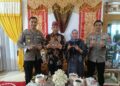 Jaga Kamtibmas Kondusif, Kapolres Way Kanan Perkuat Kemitraan dengan Tokoh Adat di Blambangan Umpu